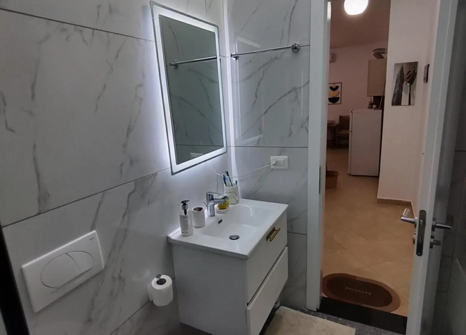 Learti Apartment Kavaje Albanien
